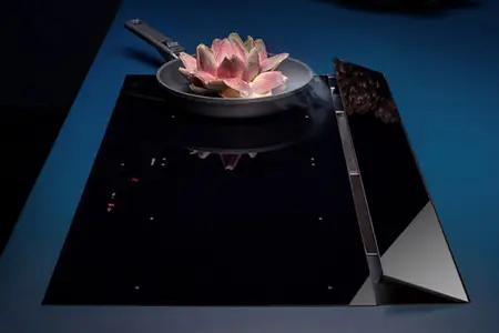 downdraft extractor in cooktop 450x300